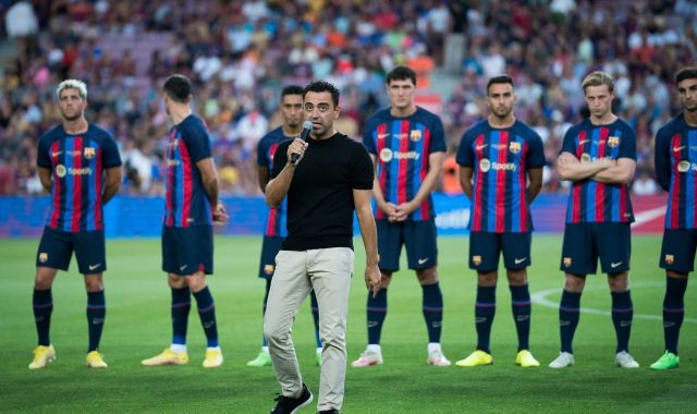 Imatge de Xavi Hernández a la gespa del Camp Nou | FC Barcelona