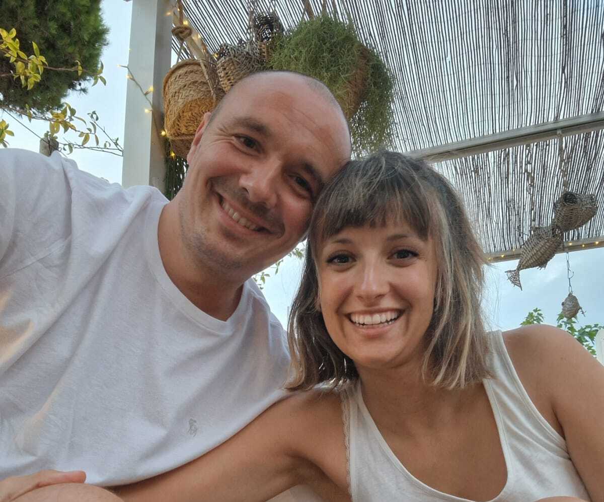 Maria Caracuel i Adrià Méndez, són les dues persones que gestionen el perfil d'Instagram @bestburgerbcn | Cedida Maria Caracuel i Adrià Méndez, són les dues persones que gestionen el perfil d'Instagram @bestburgerbcn | Cedida