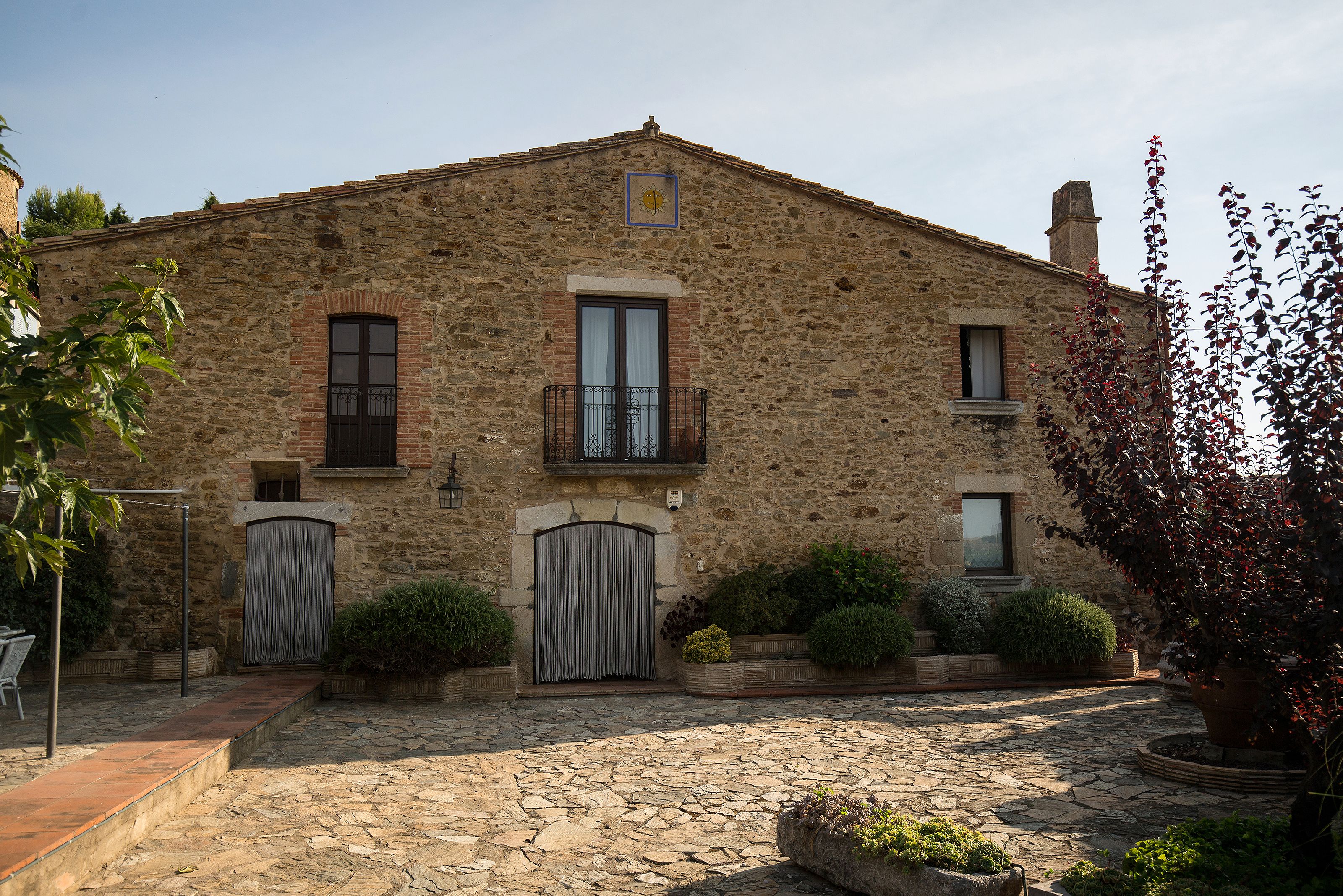La masia de Can Bech, a Fontanilles, el Baix Empordà | Cedida La masia de Can Bech, a Fontanilles, el Baix Empordà | Cedida