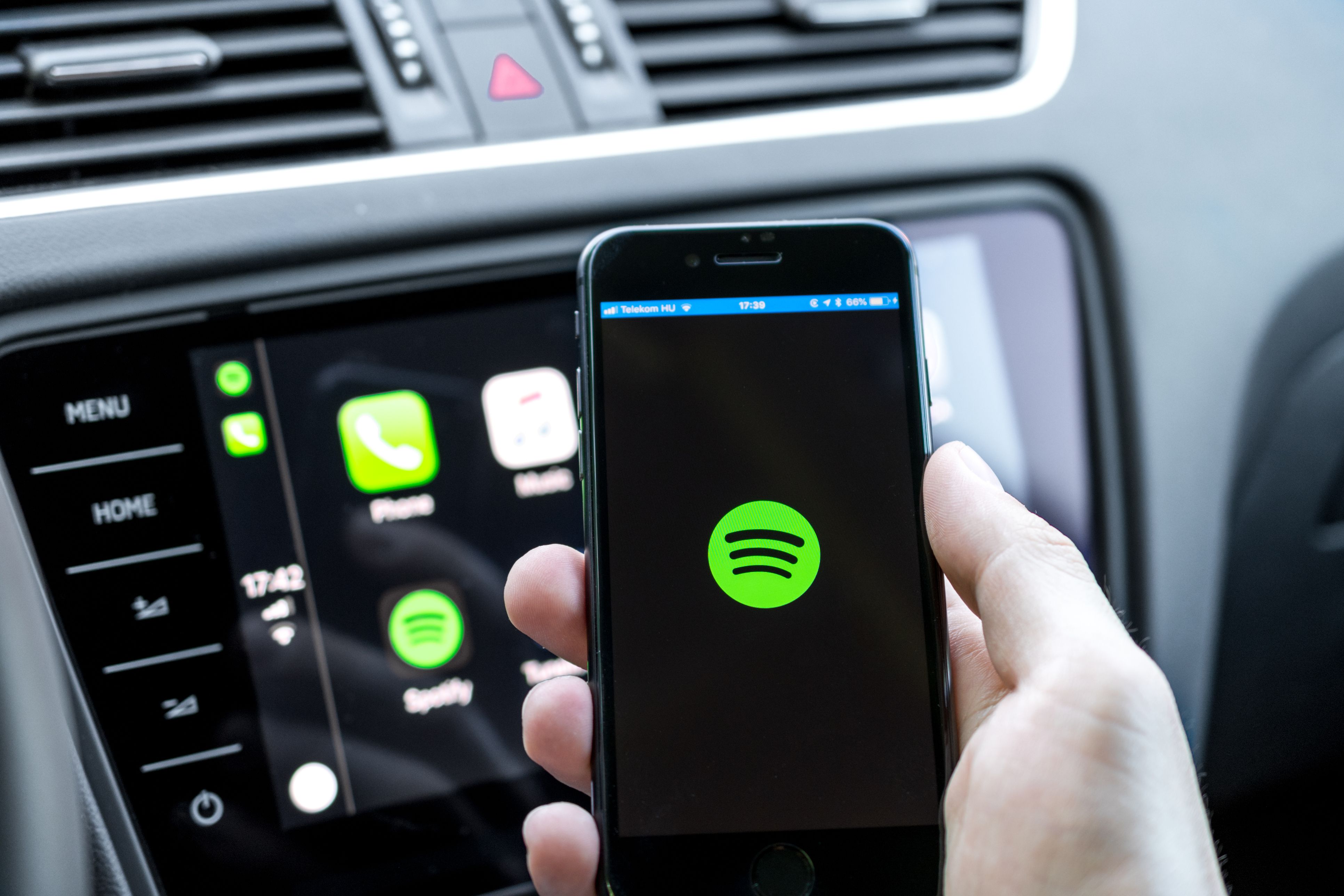 Imagen de un usuario de Spotify | iStock Imagen de un usuario de Spotify | iStock