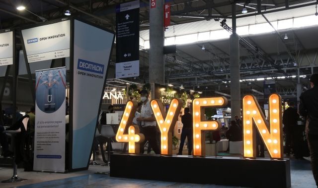 Logotip del 4YFN a l'entrada del pavelló 6 de la Fira de Barcelona | ACN