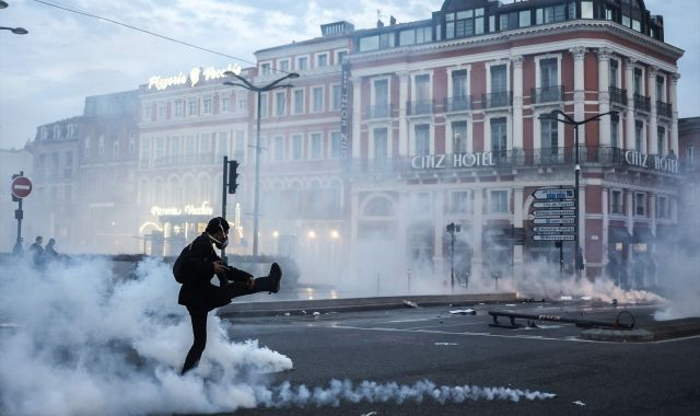 L'ambient de França que entra en la següent fase crucial de la crisi | EP