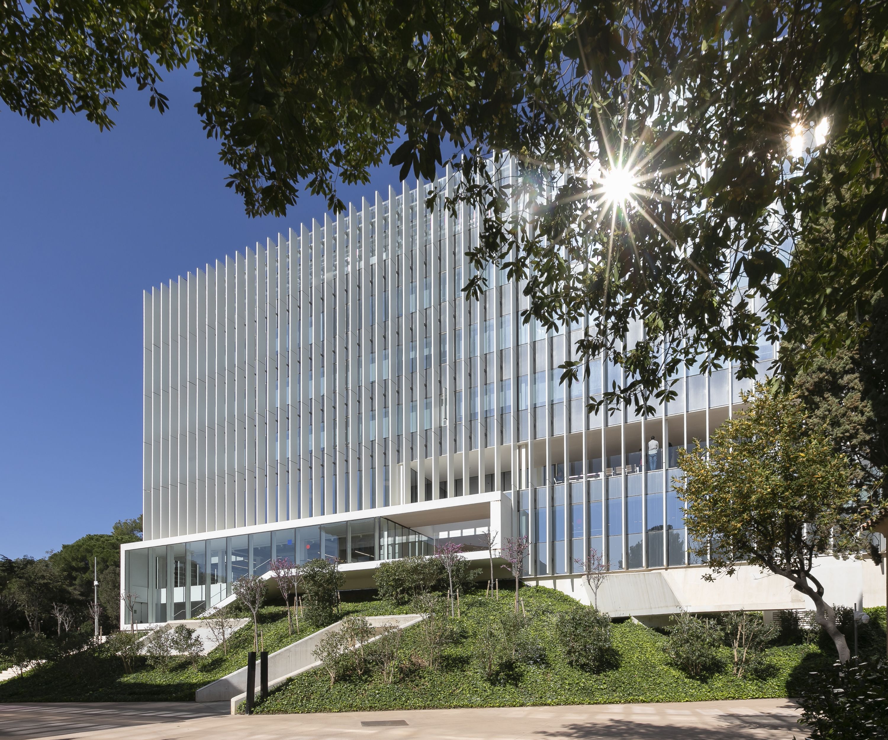 Exterior del Barcelona Supercomputing Center | Marc Llibre Exterior del Barcelona Supercomputing Center | Marc Llibre