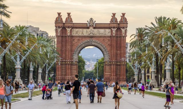 El pes del turisme a Barcelona i <apertium-notrans>Cataluña</apertium-notrans> es muy importante | iStock