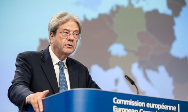 El comissari d'Economia, Paolo Gentiloni, durant la presentació de les previsions econòmiques de tardor de la Comissió Europea | ACN El comissari d'Economia, Paolo Gentiloni, durant la presentació de les previsions econòmiques de tardor de la Comissió Europea | ACN