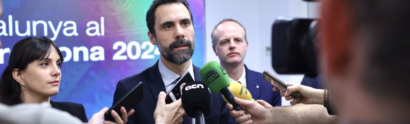 Roger Torrent durant una trobada amb diverses startups catalanes que van participar al MWC | Cedida Roger Torrent durant una trobada amb diverses startups catalanes que van participar al MWC | Cedida