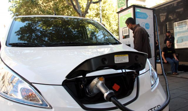 El vehículo eléctrico todavía tiene margen de crecimiento en Cataluña | ACN El vehículo eléctrico todavía tiene margen de crecimiento en Cataluña | ACN