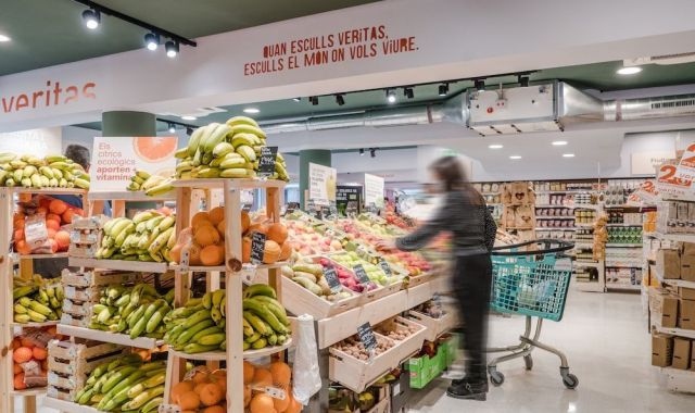 Interior d'un supermercat de Veritas | Cedida Interior d'un supermercat de Veritas | Cedida