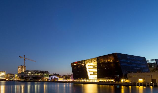 Vista exterior de la Biblioteca de Copenhaguen | iStock