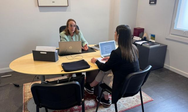 L’Alícia Bosch, en un moment de l'entrevista | VIA Empresa L’Alícia Bosch, en un moment de l'entrevista | VIA Empresa