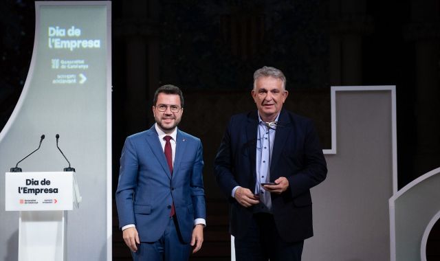 El presidente en funciones de la Generalitat, Pere Aragonès, y el CEO de Group Saltó, Jaume Saltó | EP El presidente en funciones de la Generalitat, Pere Aragonès, y el CEO de Group Saltó, Jaume Saltó | EP
