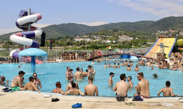 Una de les piscines principals d'Illa Fantasia durant el Water Day Park | ACN Una de les piscines principals d'Illa Fantasia durant el Water Day Park | ACN