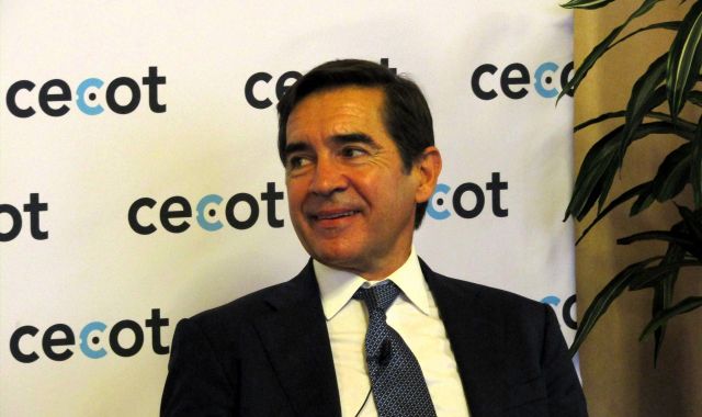Carlos Torres, durant la seva trobada amb el Fòrum Cecot | EP Carlos Torres, durant la seva trobada amb el Fòrum Cecot | EP