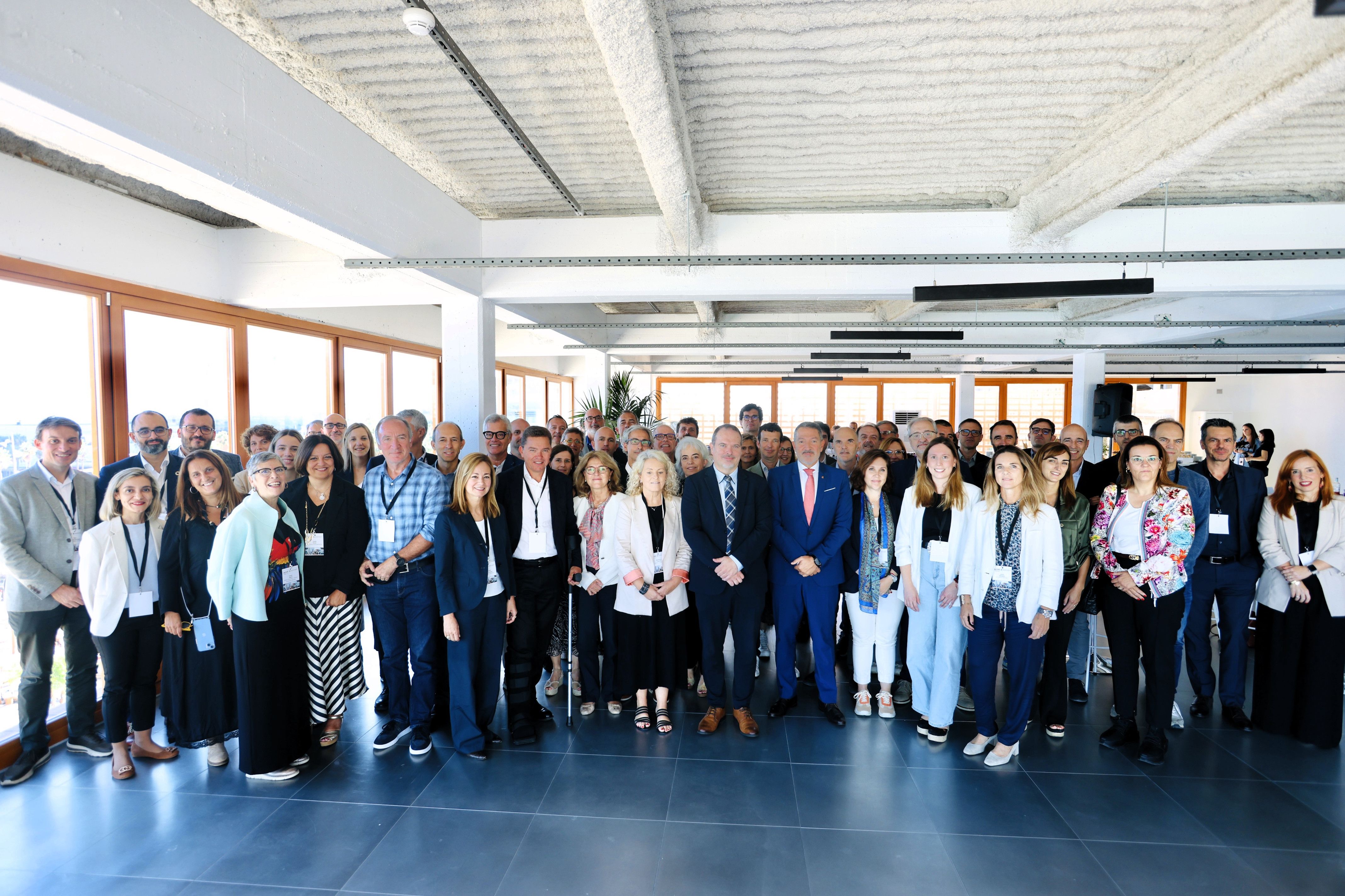 El encuentro del conseller Sàmper con los presidentes de los clusters | Departament de Empresa y Treball El encuentro del conseller Sàmper con los presidentes de los clusters | Departament de Empresa y Treball