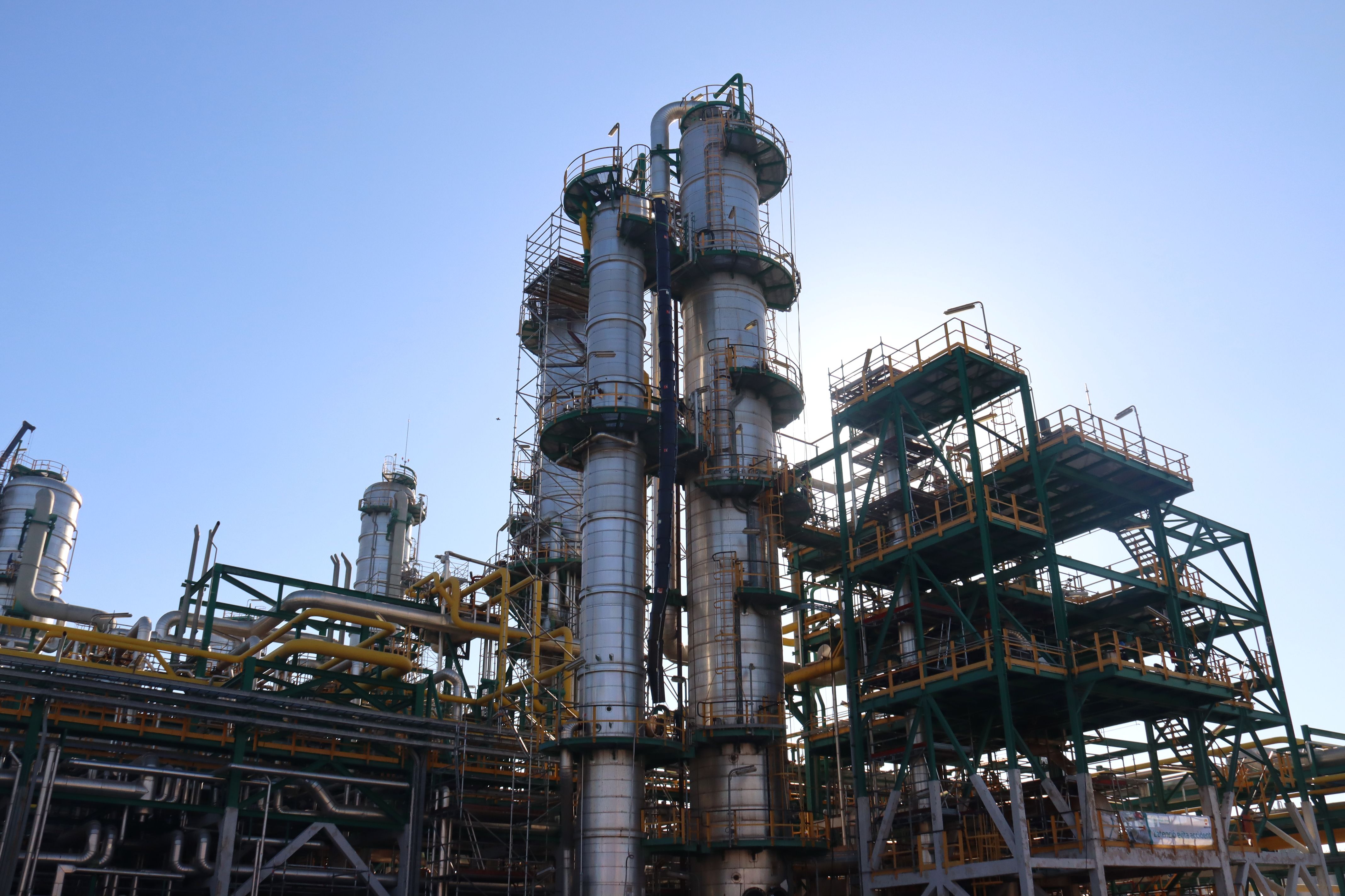 La planta química de Repsol en Tarragona | ACN La planta química de Repsol en Tarragona | ACN