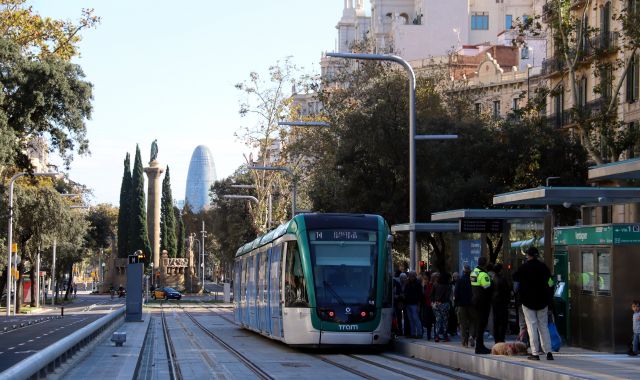 El trajecte en tramvia entre Glòries i Verdaguer | ACN El trajecte en tramvia entre Glòries i Verdaguer | ACN