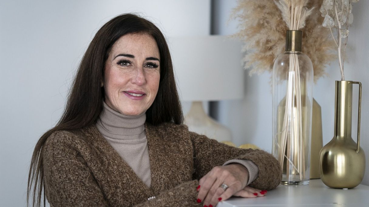 Lidia Blánquez, en su consulta en Lidiabiosalud | Mireia Comas Lidia Blánquez, en su consulta en Lidiabiosalud | Mireia Comas