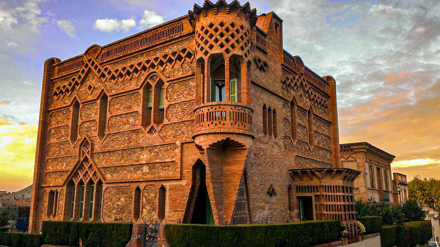 La Colònia Güell defineix com era el caràcter català empresarial de principis del segle XX | EP La Colònia Güell defineix com era el caràcter català empresarial de principis del segle XX | EP