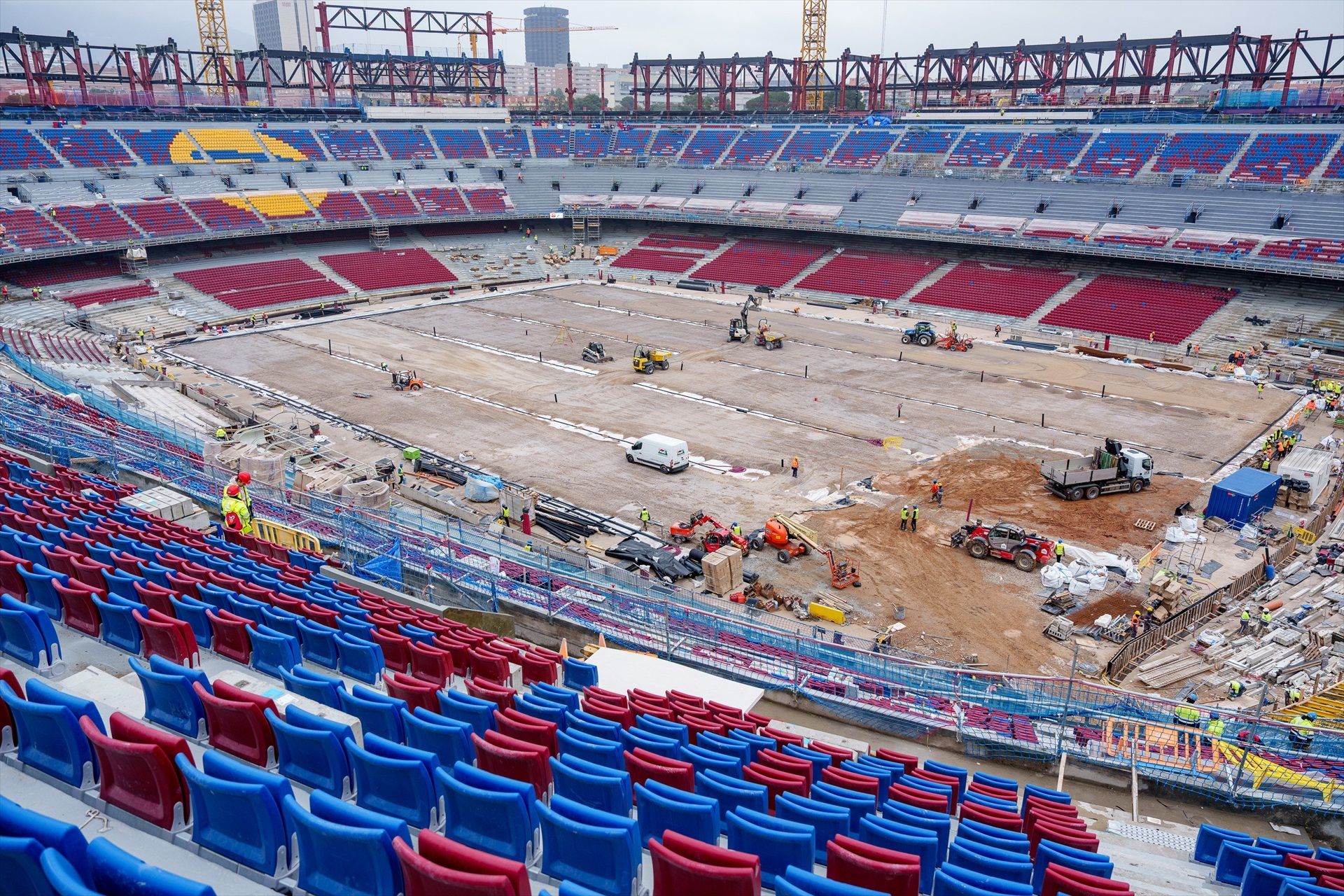 Interior de l'Spotify Camp Nou a principis de març de 2025  | EP