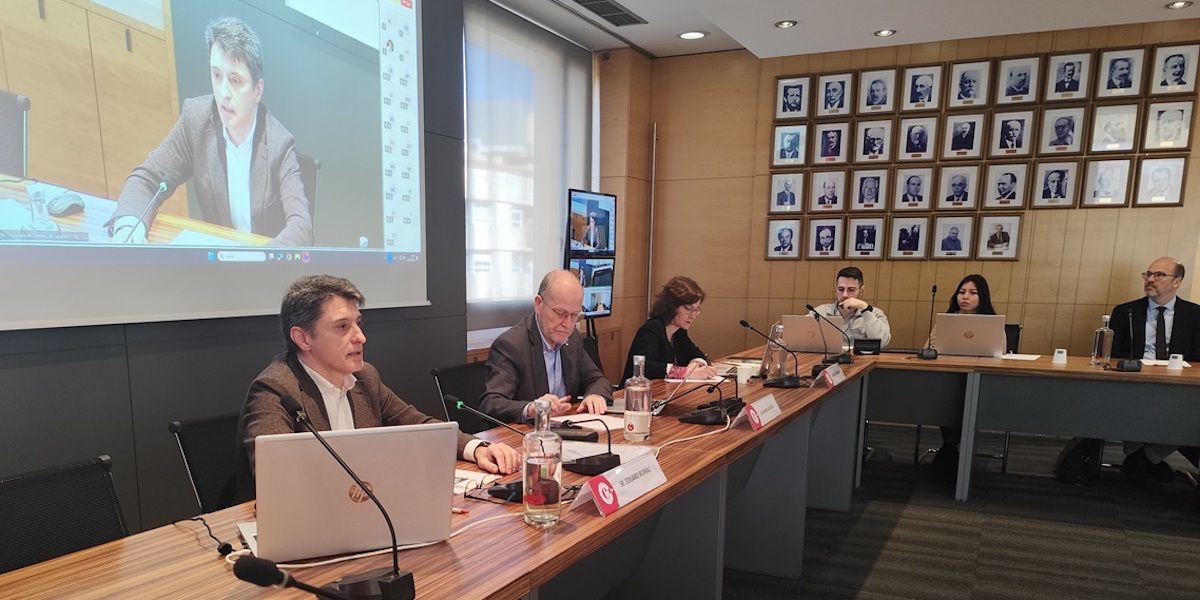 'Pacta Cambra' es el nuevo servicio de la Cambra de Comerç de Sabadell 'Pacta Cambra' es el nuevo servicio de la Cambra de Comerç de Sabadell