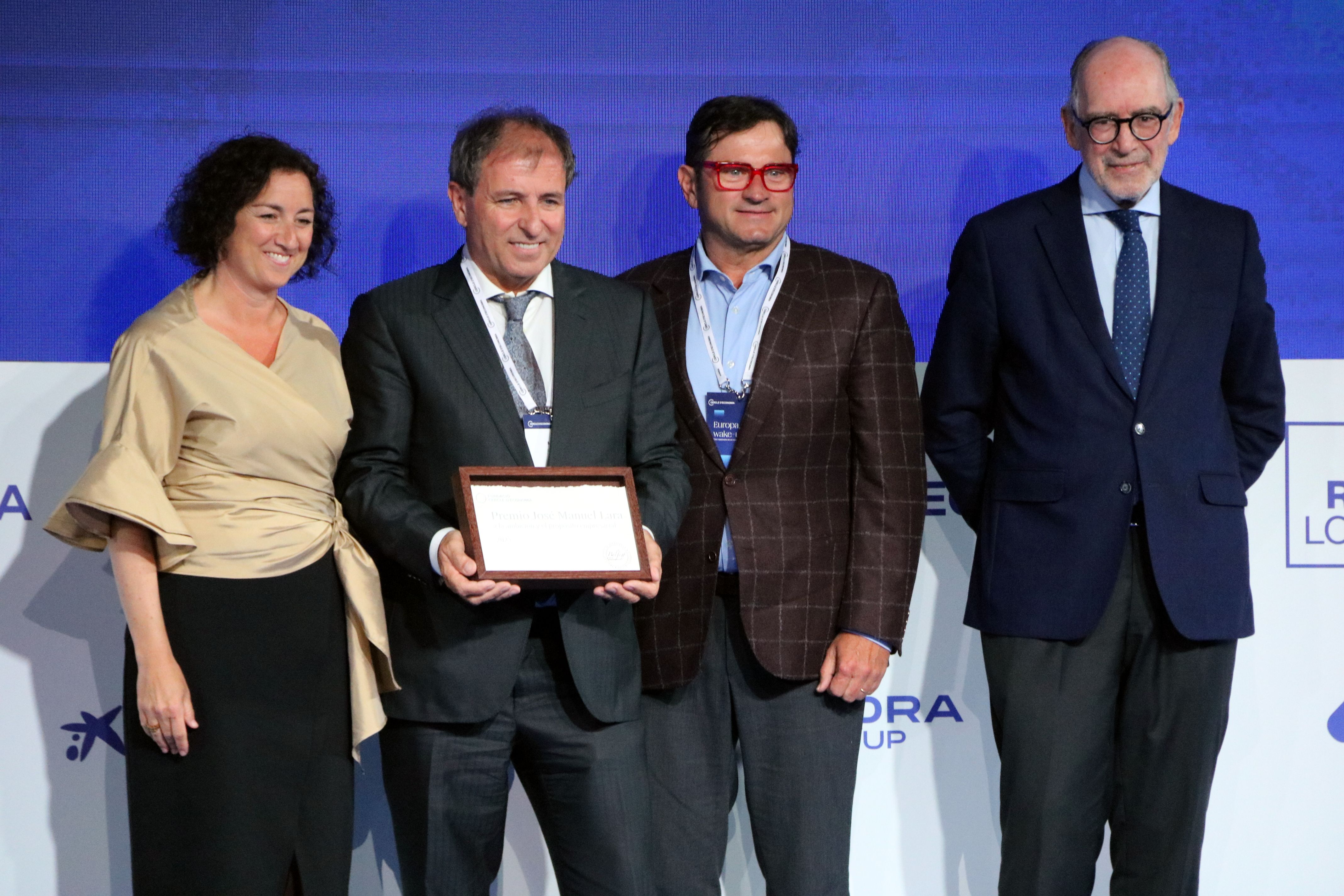 L'empresa Balfegó recull el Premi José Manuel Lara, al Cercle d'Economia 2025 | Jordi Bataller / ACN L'empresa Balfegó recull el Premi José Manuel Lara, al Cercle d'Economia 2025 | Jordi Bataller / ACN