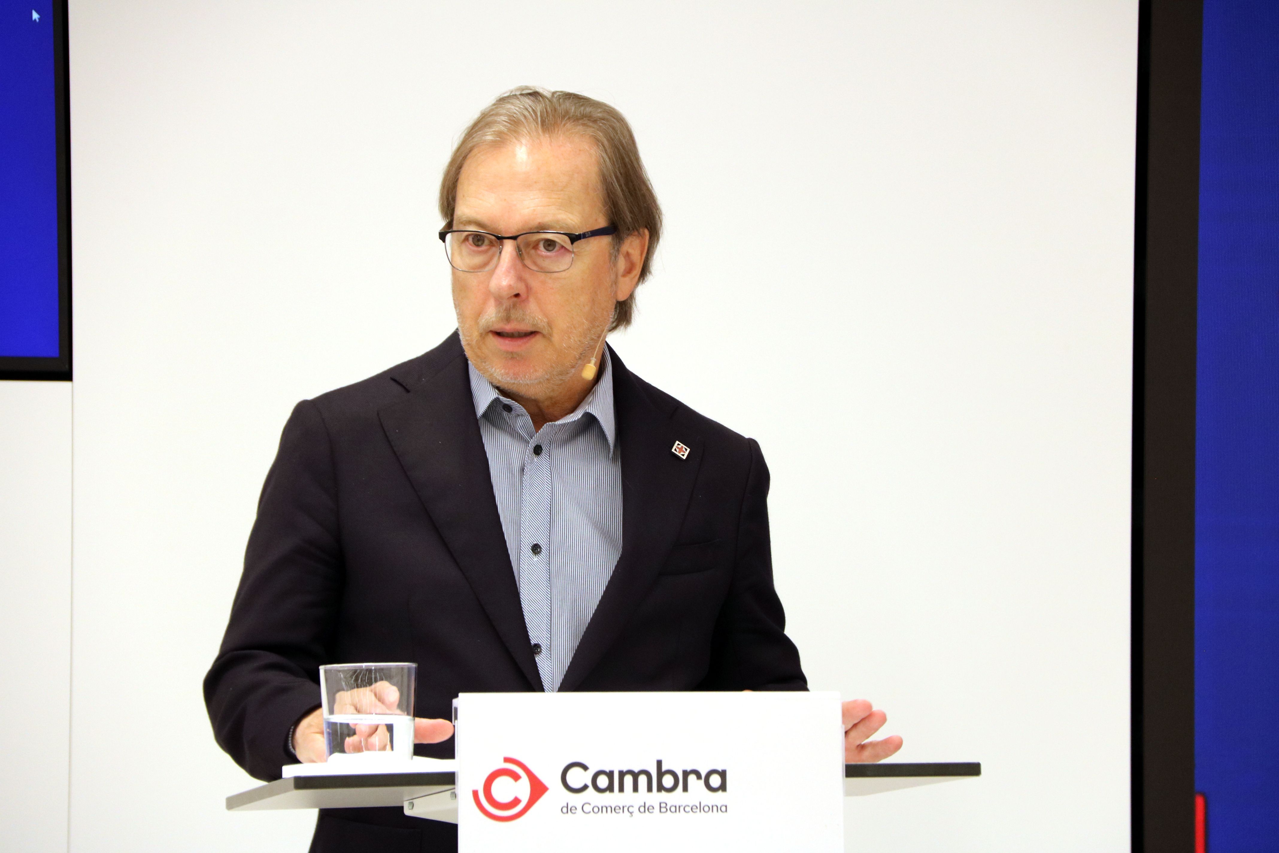 El president de la Cambra de Comerç de Barcelona, Josep Santacreu, presenta l'informe trimestral de conjuntura catalana i perspectives | ACN El president de la Cambra de Comerç de Barcelona, Josep Santacreu, presenta l'informe trimestral de conjuntura catalana i perspectives | ACN