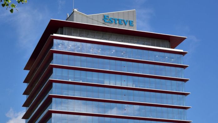La sede de la farmacéutica catalana Esteve en la Zona Franca | EP
