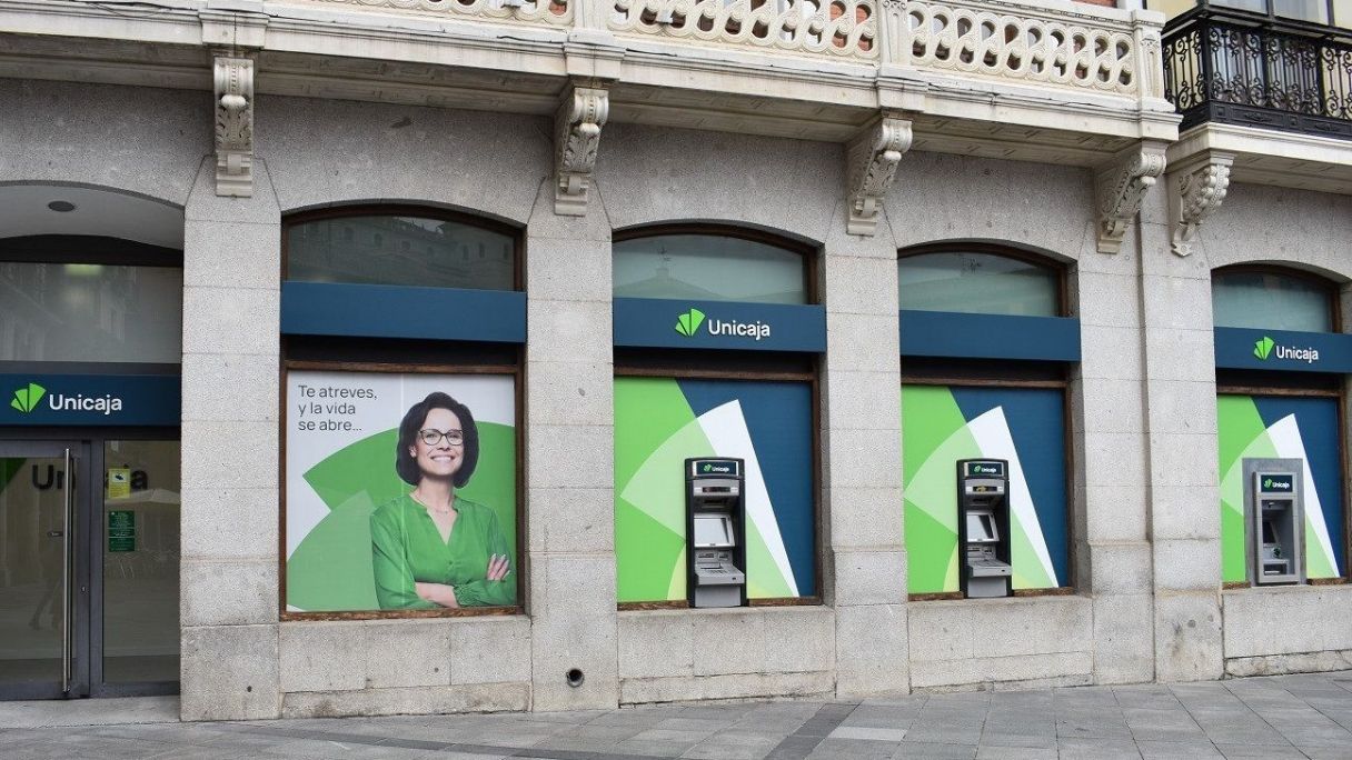 Una oficina de Unicaja en Málaga | EP Una oficina de Unicaja en Málaga | EP