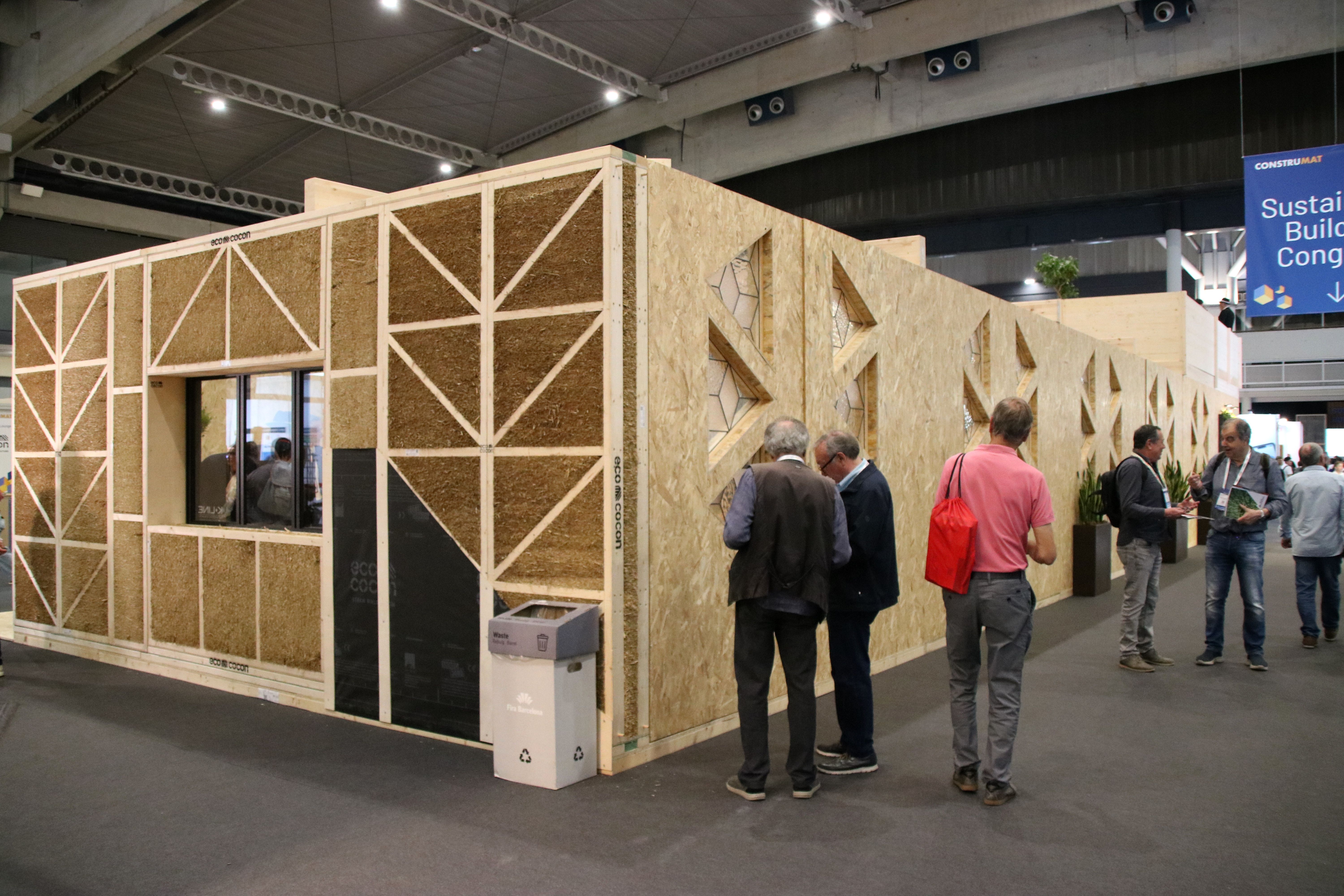 La 24a edició de Construmat aplega 350 expositors de 22 països La 24a edició de Construmat aplega 350 expositors de 22 països