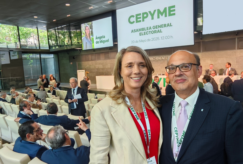 Xavier Panés i Ángela de Miguel durant la jornada electoral de Cepyme | Cedida Xavier Panés i Ángela de Miguel durant la jornada electoral de Cepyme | Cedida