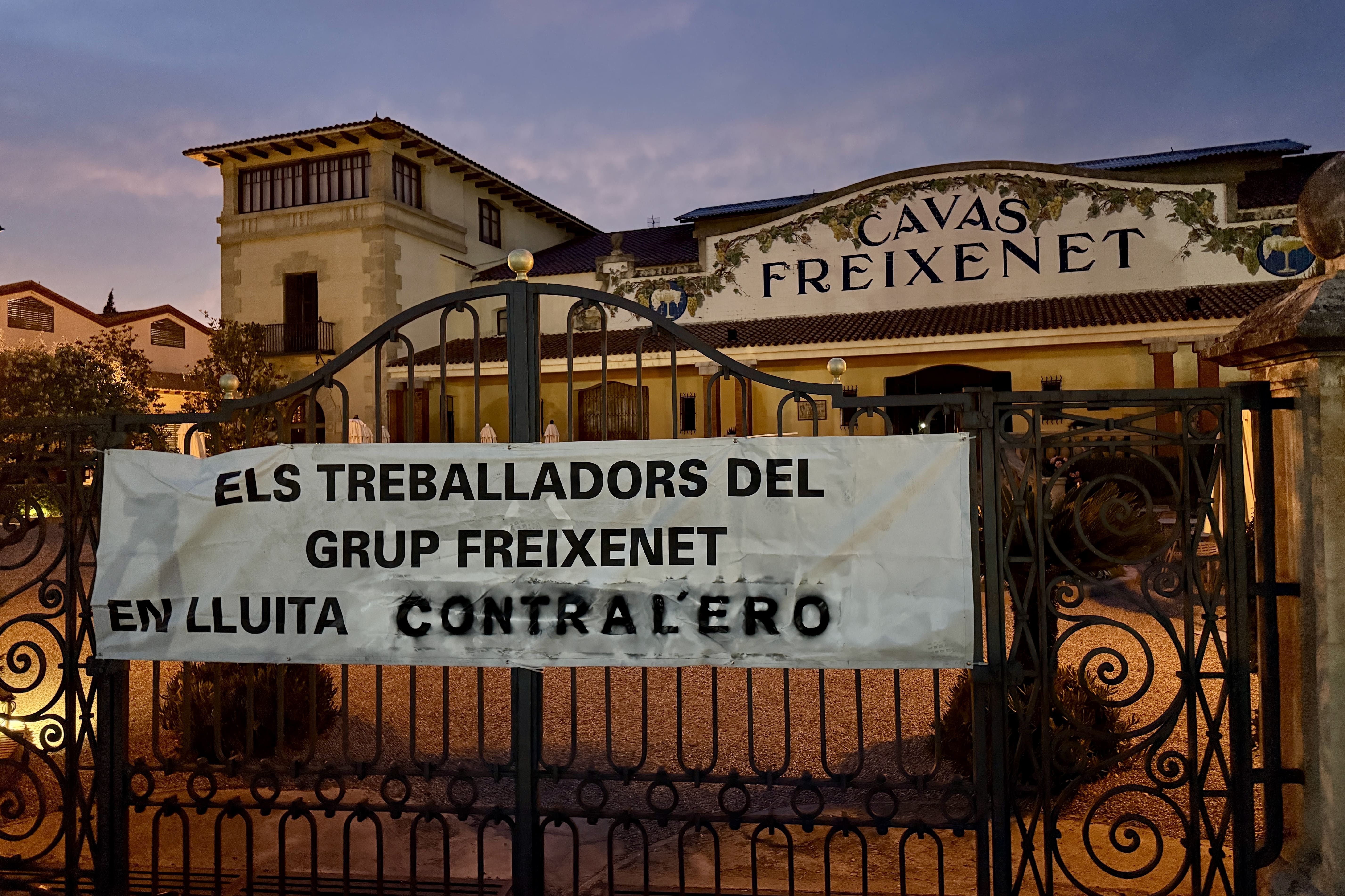 L'inici de quatre dies de vaga de la plantilla del grup Freixenet | ACN L'inici de quatre dies de vaga de la plantilla del grup Freixenet | ACN