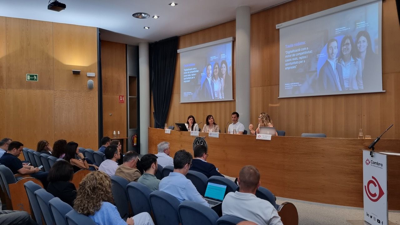 Una trentena de professionals en innovació i digitalització Una trentena de professionals en innovació i digitalització