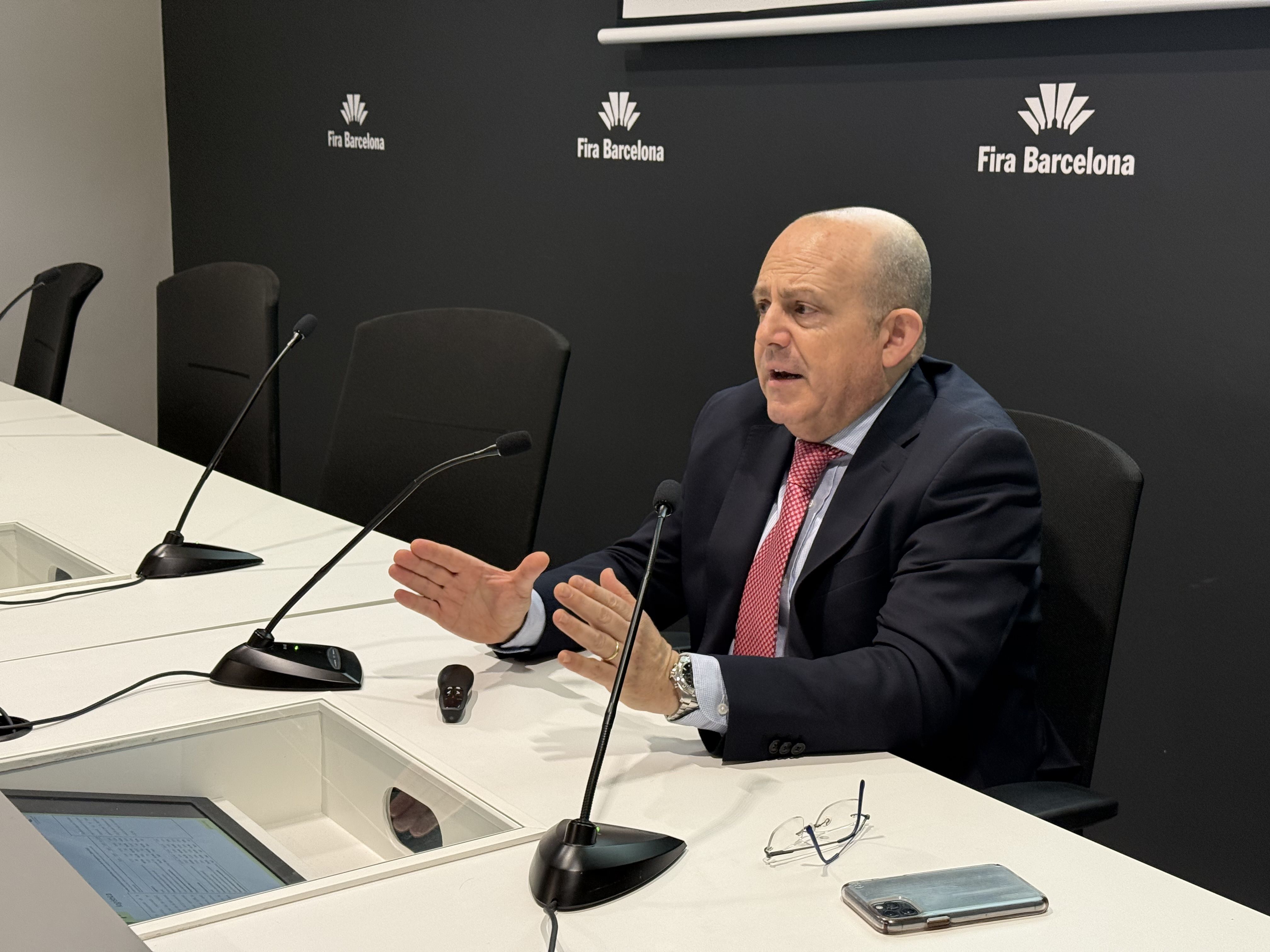 El president del Clúster de la Logística de Catalunya i de Pimec Logística, Ignasi Sayol, durant la presentació de l’informe al SIL | Aina Martí / ACN El president del Clúster de la Logística de Catalunya i de Pimec Logística, Ignasi Sayol, durant la presentació de l’informe al SIL | Aina Martí / ACN