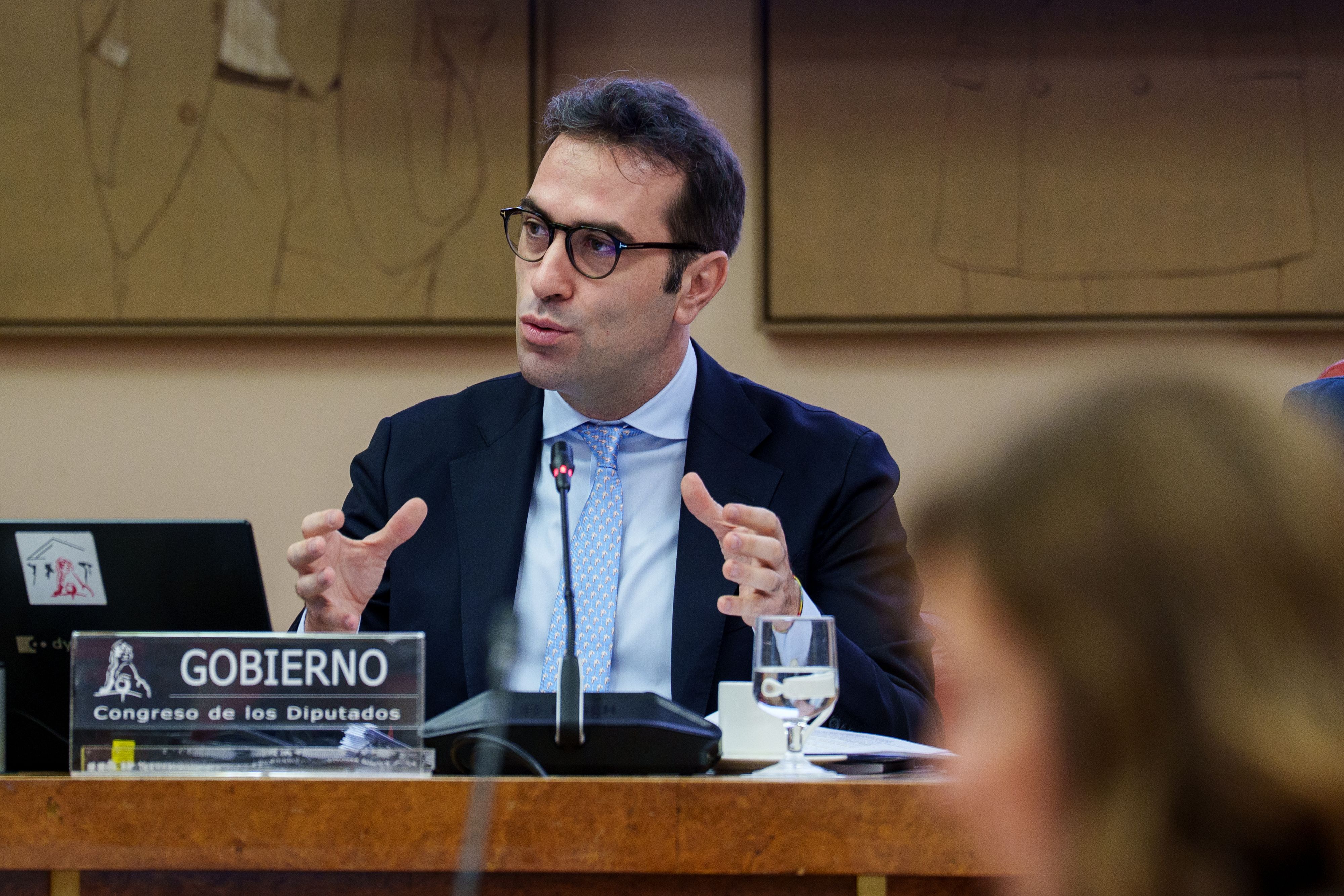 El ministro de Economía, Comercio y Empresa, Carlos Cuerpo, comparece en la Comisión Mixta para la Unión Europea | Matias Chiofalo / Europa Press El ministro de Economía, Comercio y Empresa, Carlos Cuerpo, comparece en la Comisión Mixta para la Unión Europea | Matias Chiofalo / Europa Press