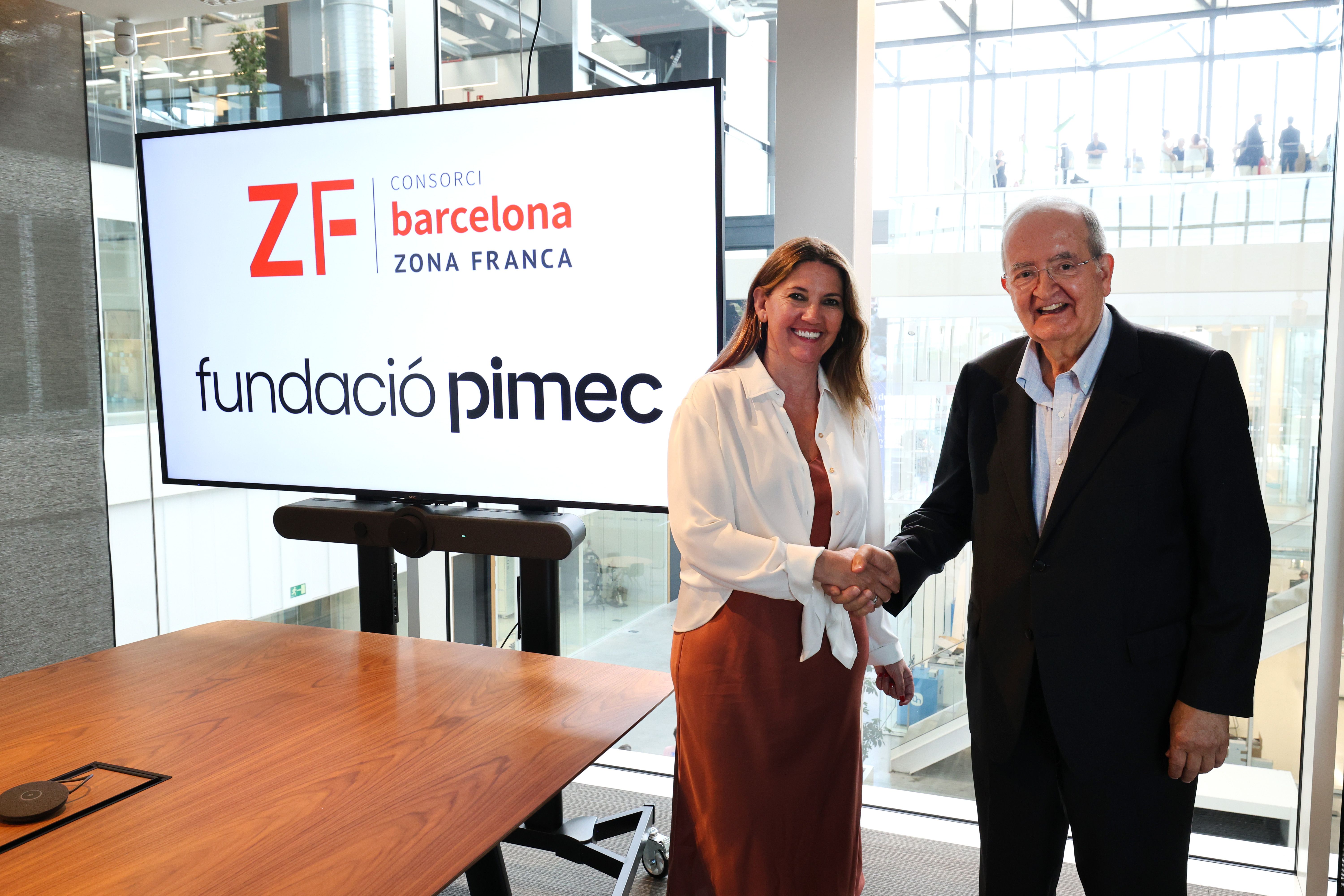 El president de la Fundació PIMEC, Josep González, i la directora general del CZFB, Blanca Sorigué | Cedida El president de la Fundació PIMEC, Josep González, i la directora general del CZFB, Blanca Sorigué | Cedida
