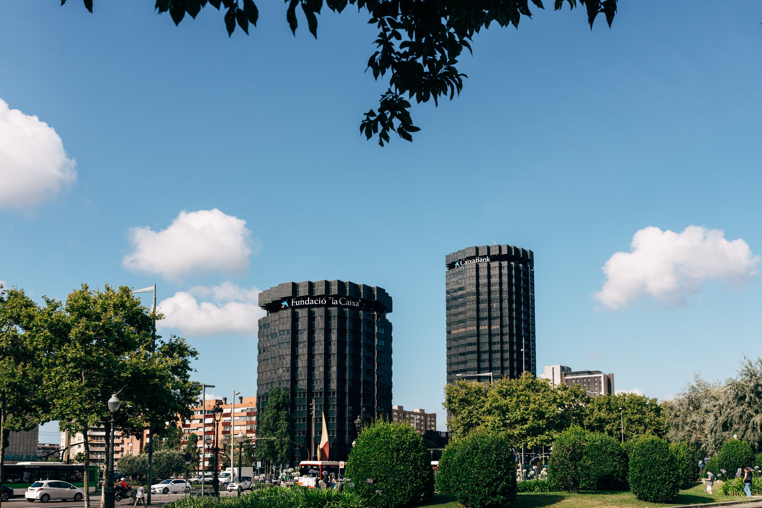 Façanes corporatives de CaixaBank a Barcelona | Cedida Façanes corporatives de CaixaBank a Barcelona | Cedida
