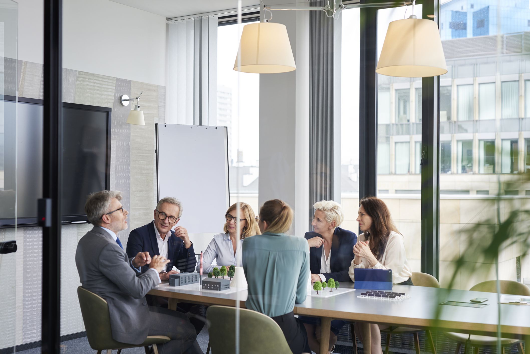 Les empreses catalanes han sabut reforçar la seva solidesa financera, millorar la rendibilitat i augmentar l’ocupació, especialment l’ocupació fixa | gpointstudio / IStock