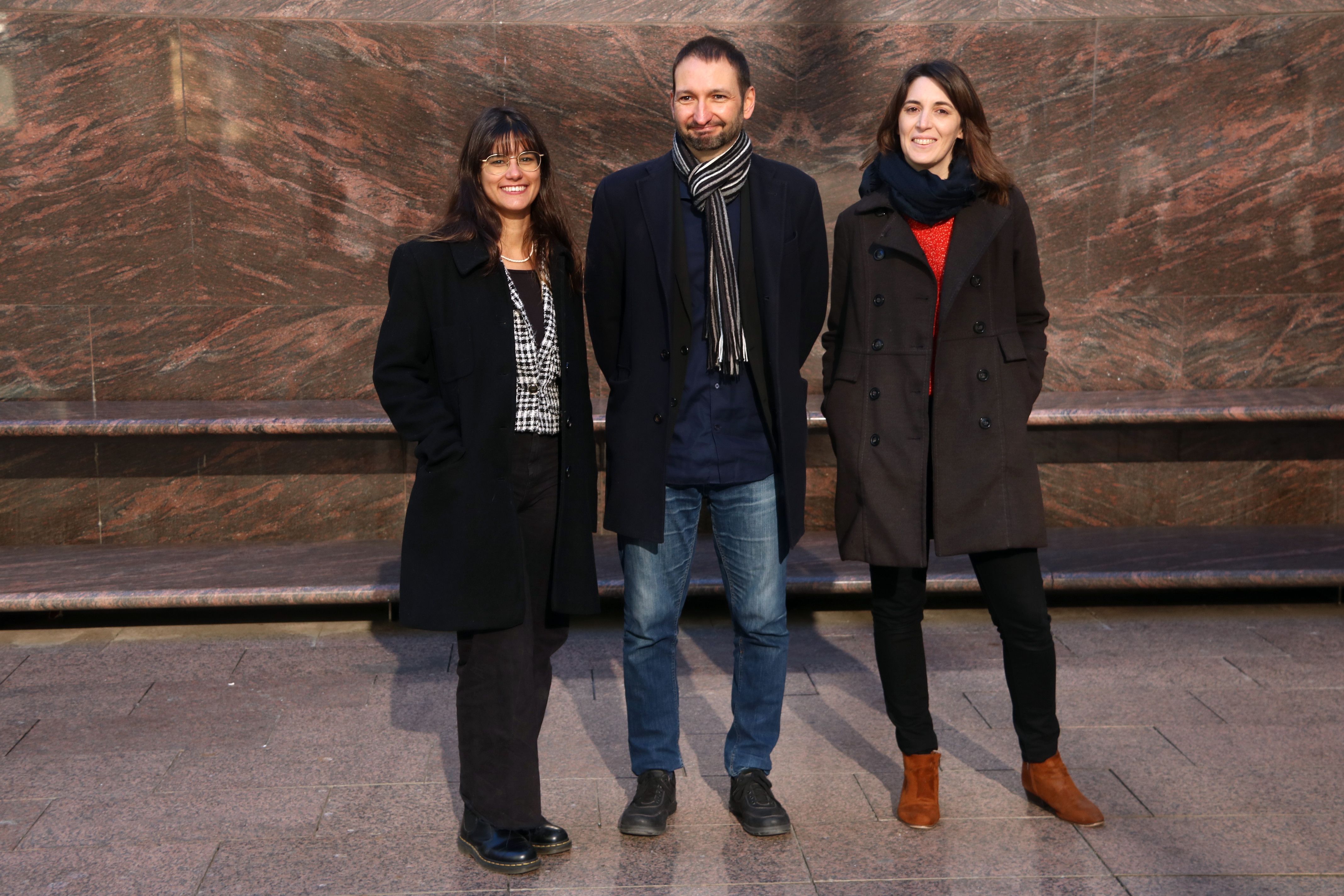 Els editors d’Edicions del Periscopi Andrea Rovira, Aniol Rafel i Marta Rubirola | Guillem Roset / ACN