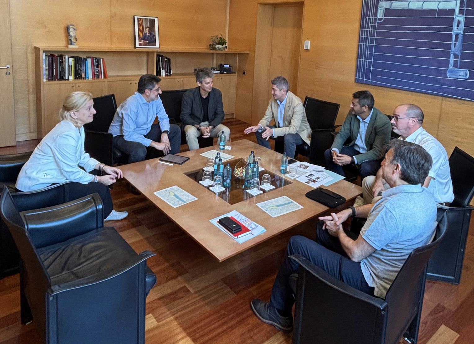  Reunió entre representants d'Endesa i l'Ajuntament de l'Hospitalet de Llobregat | Cedida