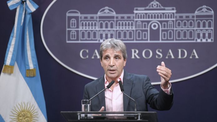 El ministre d'Economia argentí, Luis Caputo | Europa Press El ministre d'Economia argentí, Luis Caputo | Europa Press