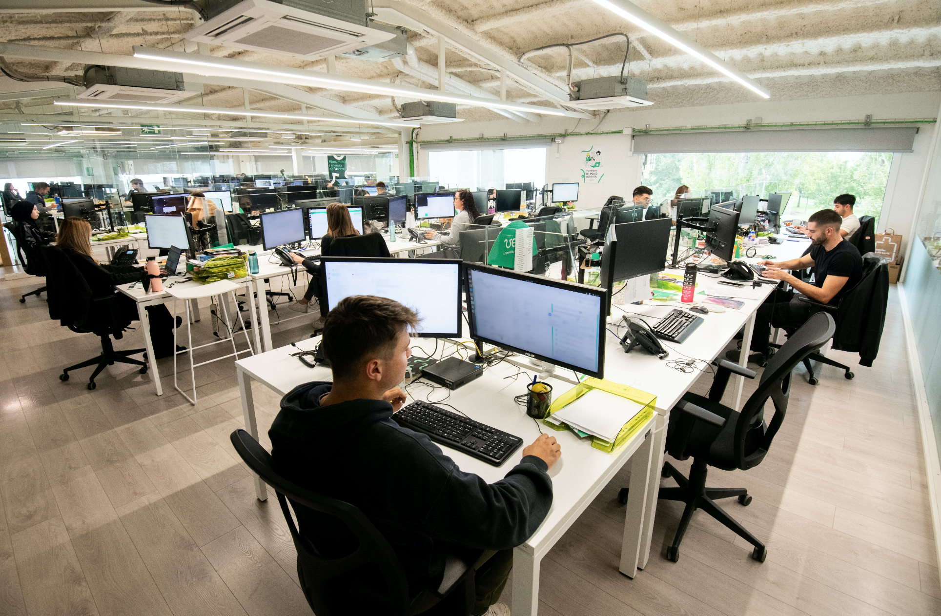 Les oficines de Vera, que dona servei a més de 60.000 clients de fibra òptica | Cedida