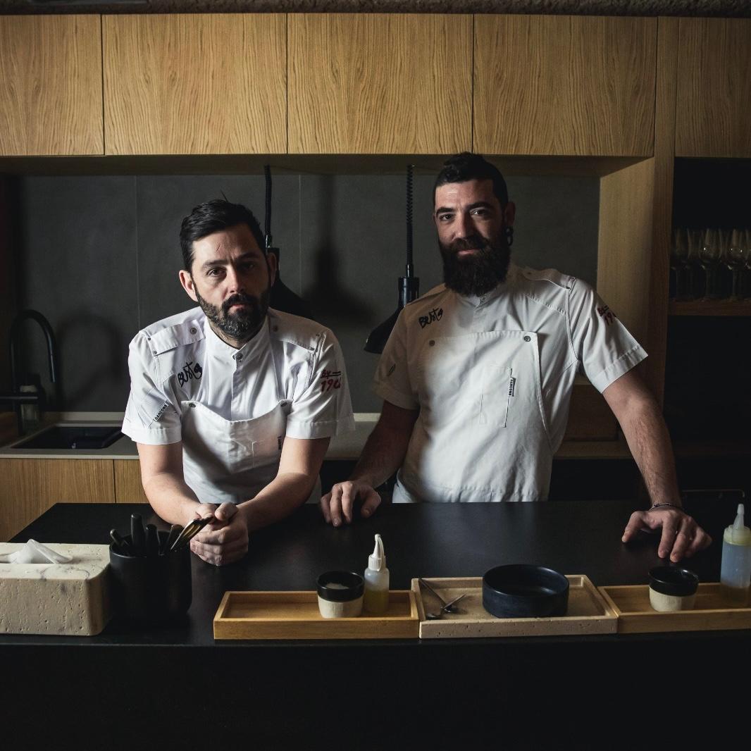 Manu Núñez i Carles Ramon, propietaris del restaurant barceloní Besta | Cedida