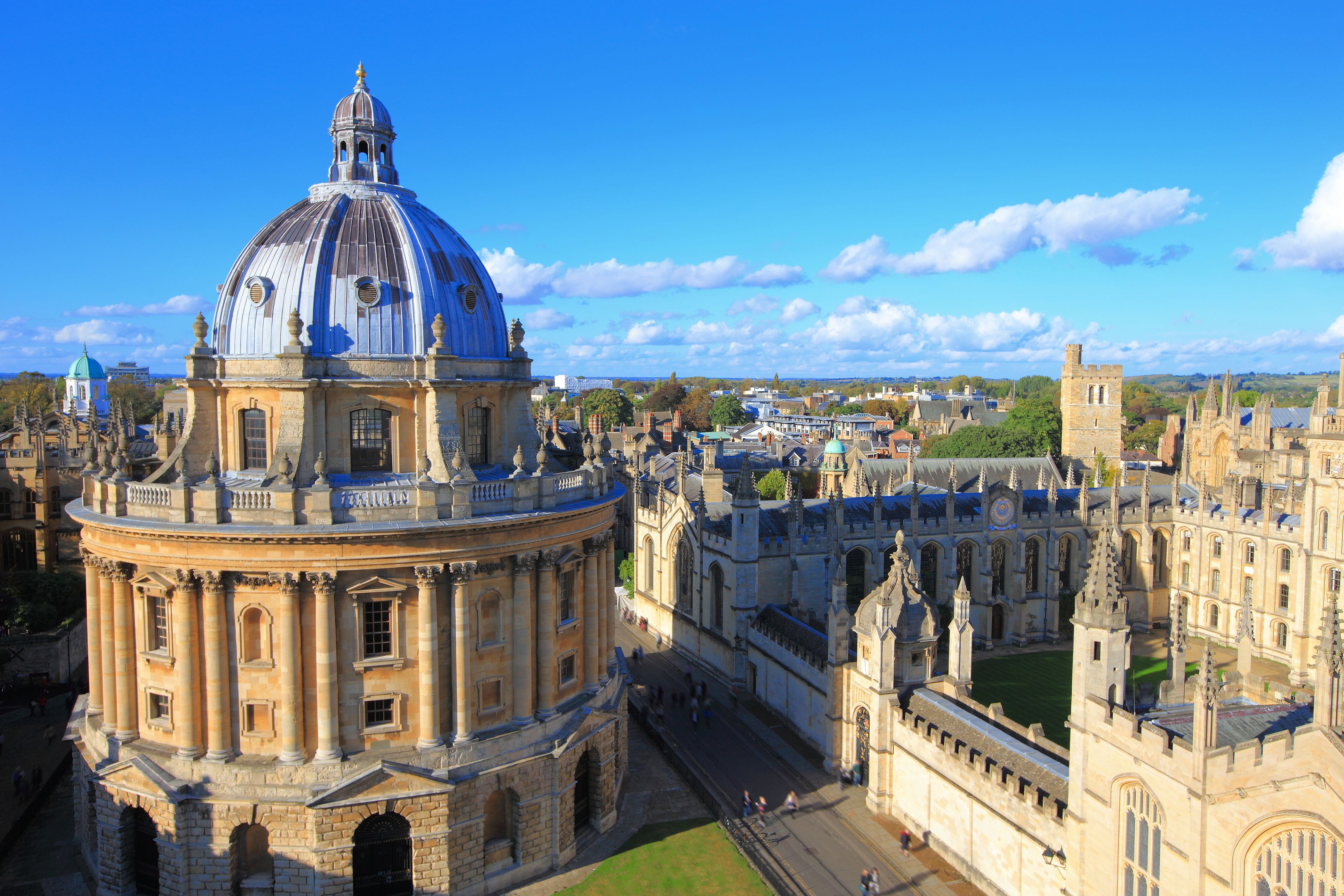 El Regne Unit capitaneja l'aposta europea per les tecnologies profundes, amb Oxford i Cambridge al capdavant | RyanKing999 / iStock