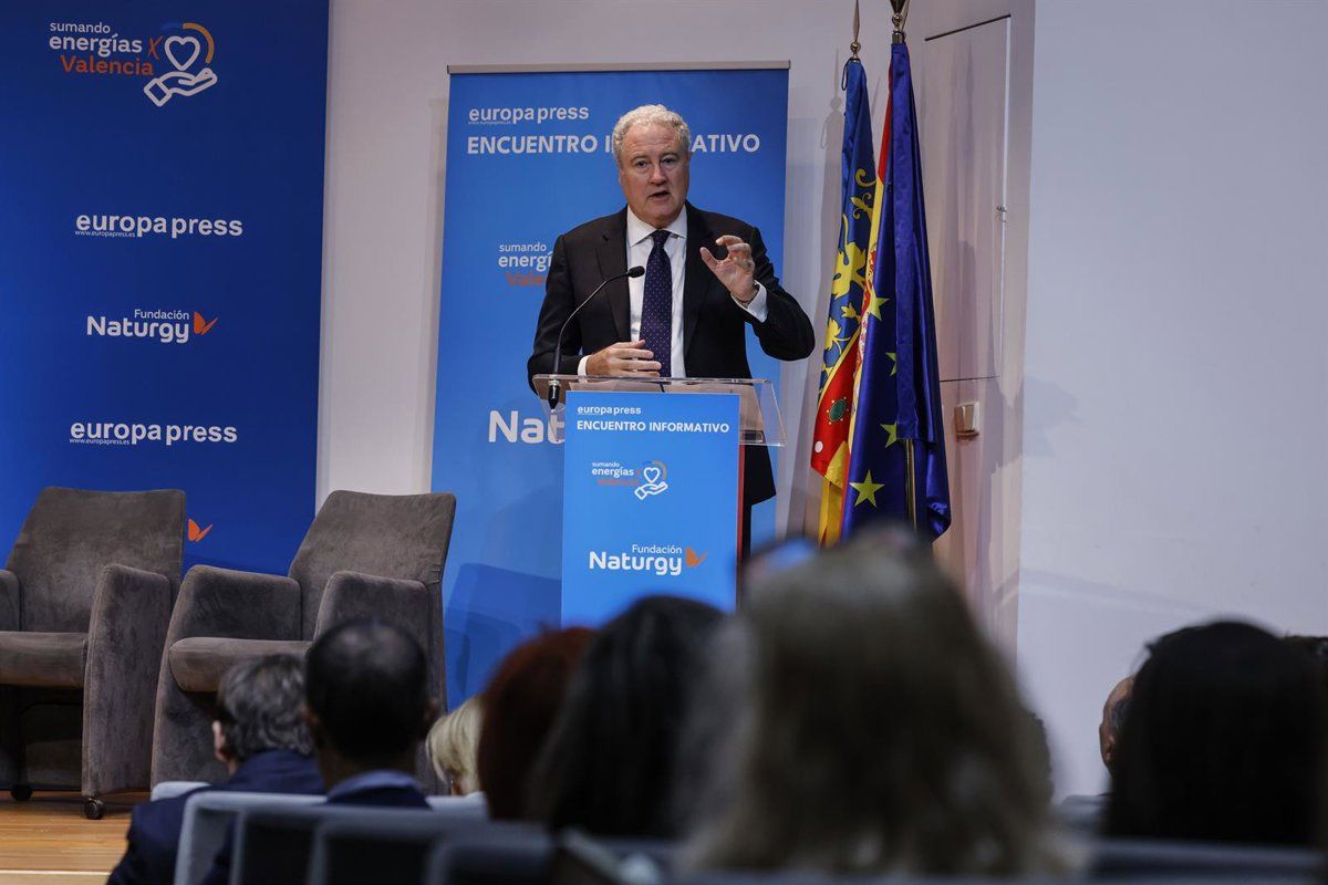El vicepresidente de la Fundación Naturgy, Jordi García Tabernero, durante el encuentro informativo 'Sumando energías por Valencia' | Rober Solsona / EP
