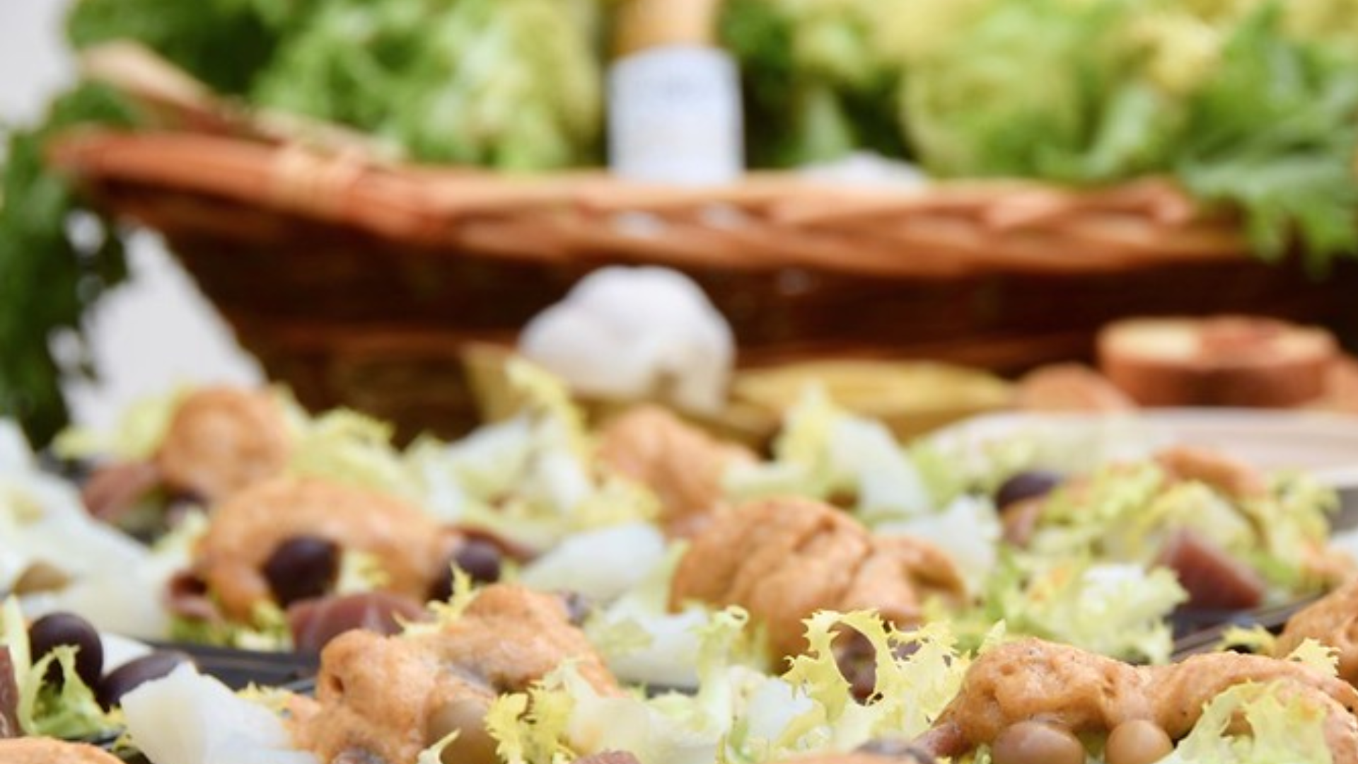 El xató, una de les especialitats gastronòmiques més característiques del Garraf | VisitSitges