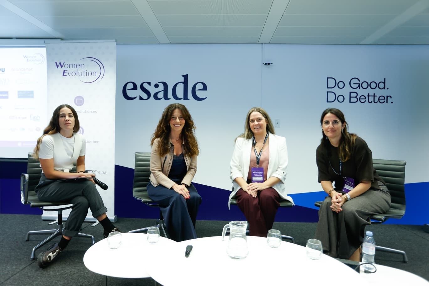 Irene Unceta, Elisabeth Bergés, Susanna Antequera i Àngels Miró al campus d’Esade a Sant Cugat del Vallès | Cedida