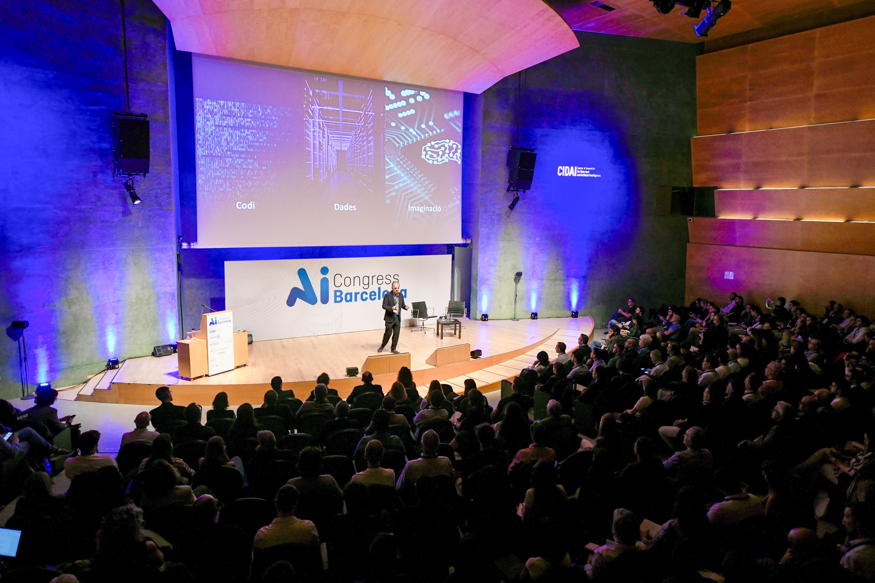 L'AI Congress, anomenat fins l'any pasat AI & Big Data Congress, ha celebrat l'onzena edició el 22 i 23 d'octubre a l'Auditori l'Illa de Barcelona | Cedida L'AI Congress, anomenat fins l'any pasat AI & Big Data Congress, ha celebrat l'onzena edició el 22 i 23 d'octubre a l'Auditori l'Illa de Barcelona | Cedida