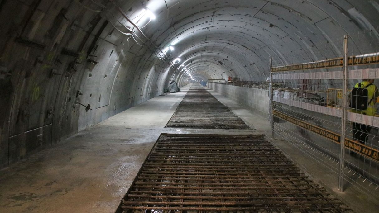 La construcció de les futures vies d'un tram de l'L9 i L10 a l'estació Plaça de Maragall | Lluís Sibils (ACN) La construcció de les futures vies d'un tram de l'L9 i L10 a l'estació Plaça de Maragall | Lluís Sibils (ACN)