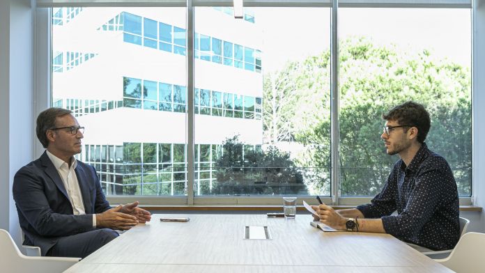 El cofundador de Fractus, Rubén Bonet, atén VIA Empresa a la seu de la companyia, a Sant Cugat del Vallès | Marc Llibre El cofundador de Fractus, Rubén Bonet, atén VIA Empresa a la seu de la companyia, a Sant Cugat del Vallès | Marc Llibre