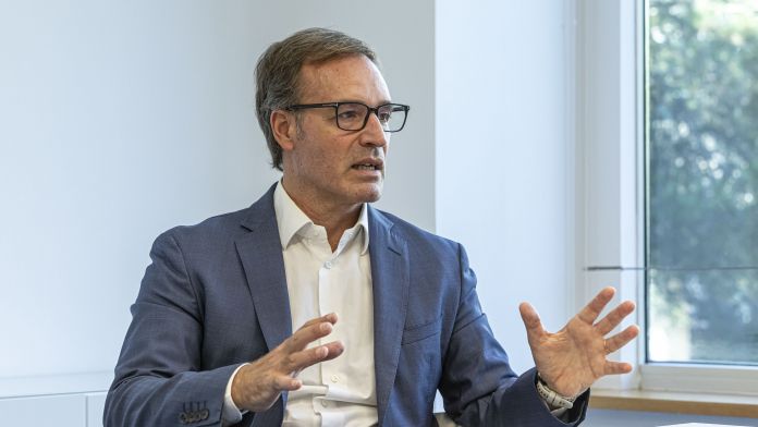 Fractus té un portfoli de més de 120 patents als Estats Units, Europa i Àsia | Marc Llibre Fractus té un portfoli de més de 120 patents als Estats Units, Europa i Àsia | Marc Llibre